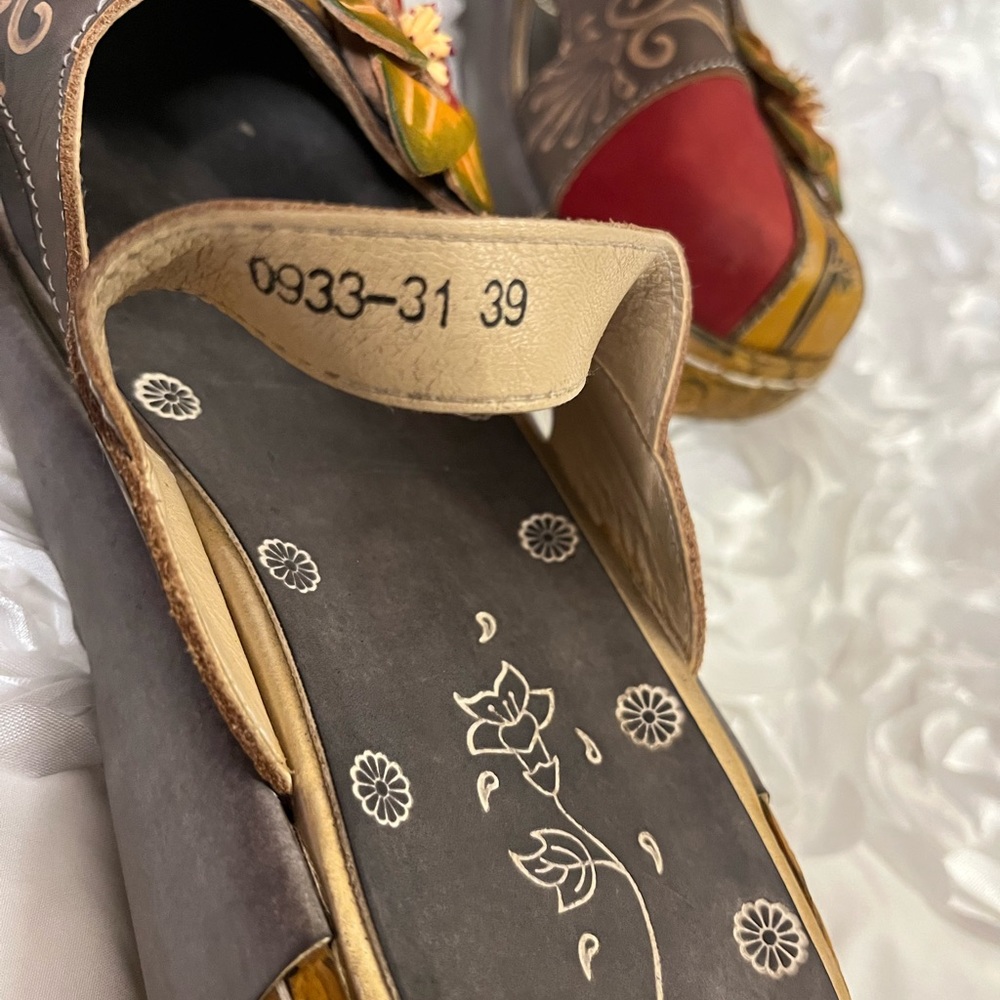 Vintage flower clogs - Picture 3 of 4